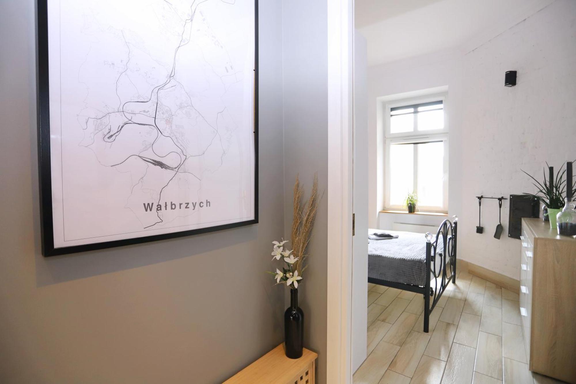 Apartament Gwarek Wałbrzych Eksteriør billede
