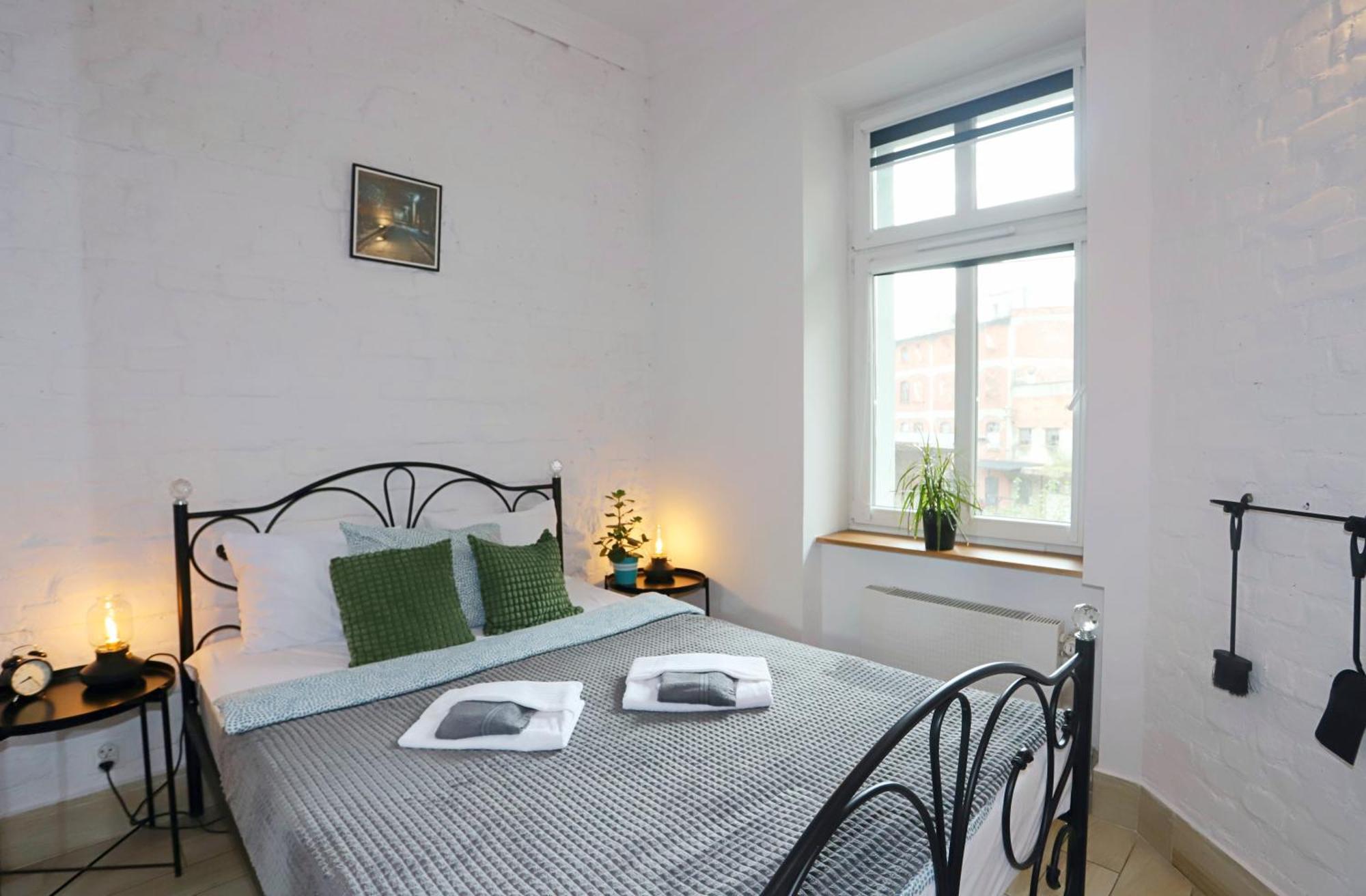 Apartament Gwarek Wałbrzych Eksteriør billede